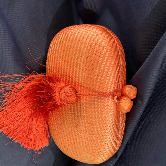 Clutch - Picture 3 of 7